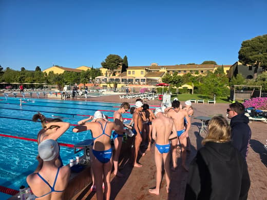 Training at a serious level - ExpertSwimCamp