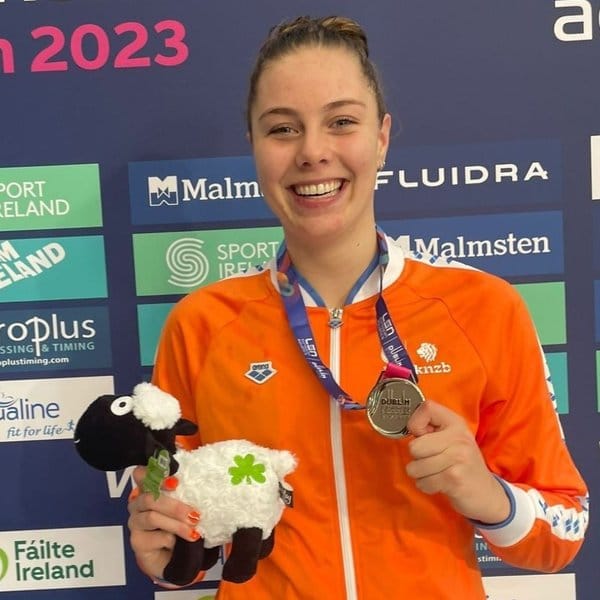 U23 European Championship medallist, backstroke